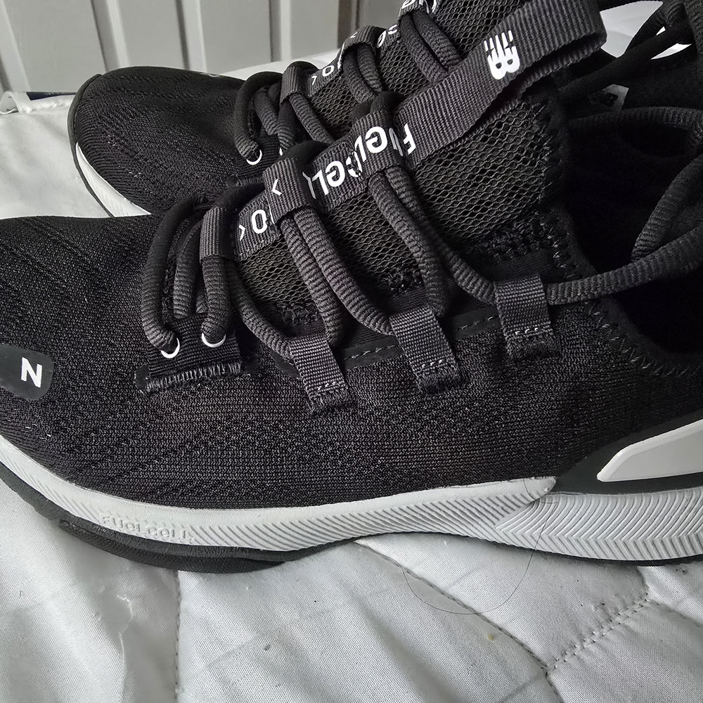 New Balance Black Men's Sneakers